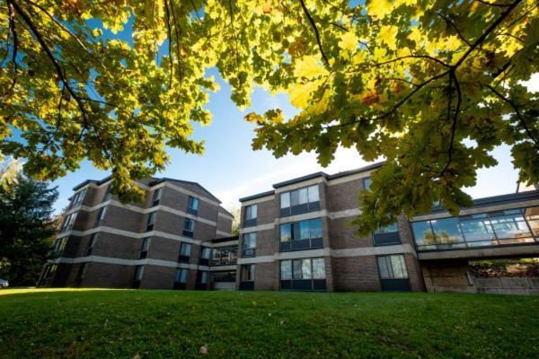 Hotel Au Campus Sherbrooke Esterno foto