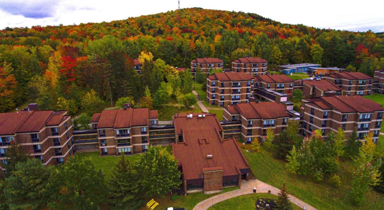 Hotel Au Campus Sherbrooke Esterno foto